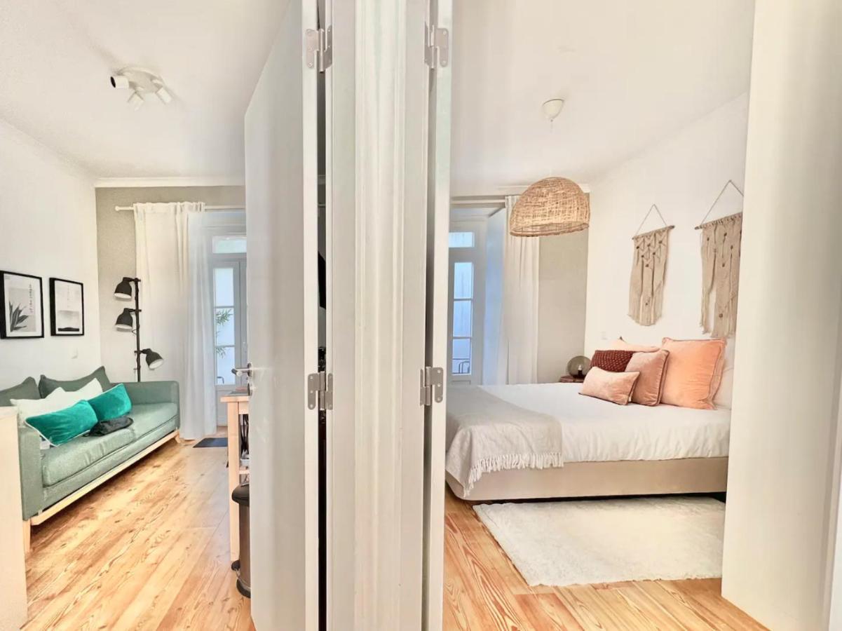 Rosario 3 With Patio By Homeful Homes * Lisboa